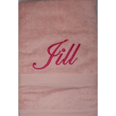 Handdoek roze met Jill geborduurd